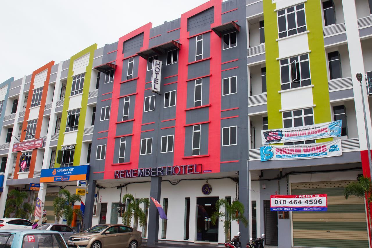 Remember Hotel Bukit Gambir Exterior photo